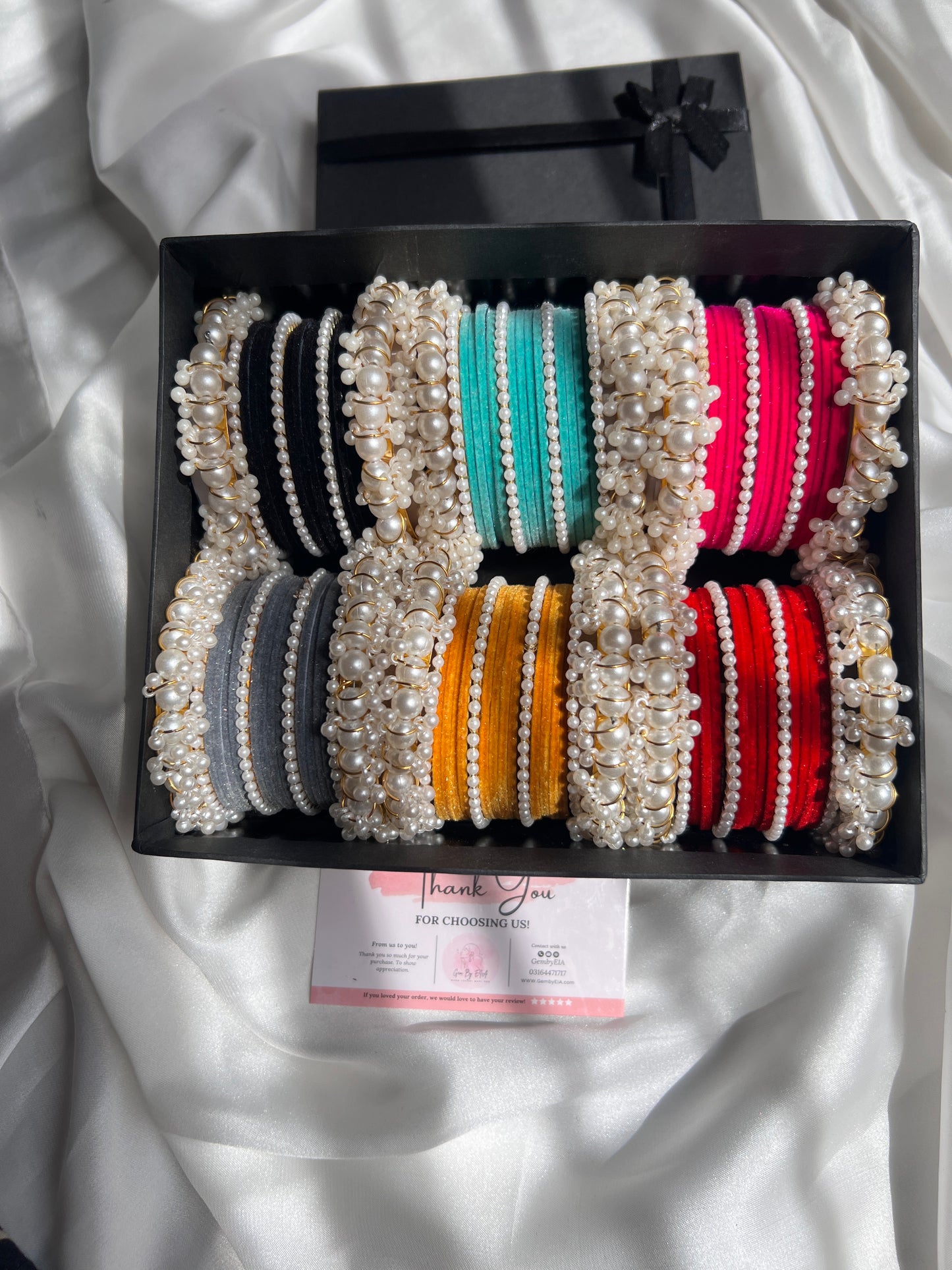 Pearl bangles box