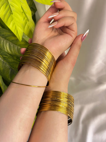 Noor-e-Chandi Bangles