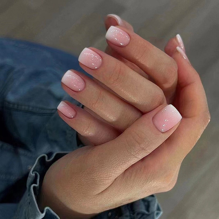 Petal Ombre 24pcs Nails Set