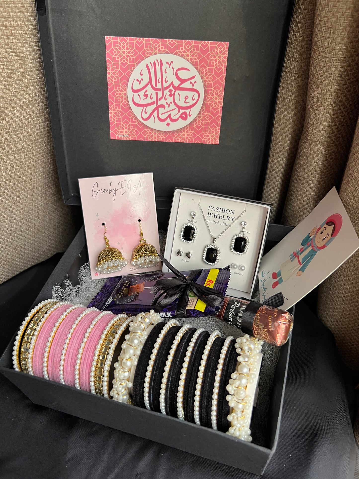 Eid box 2