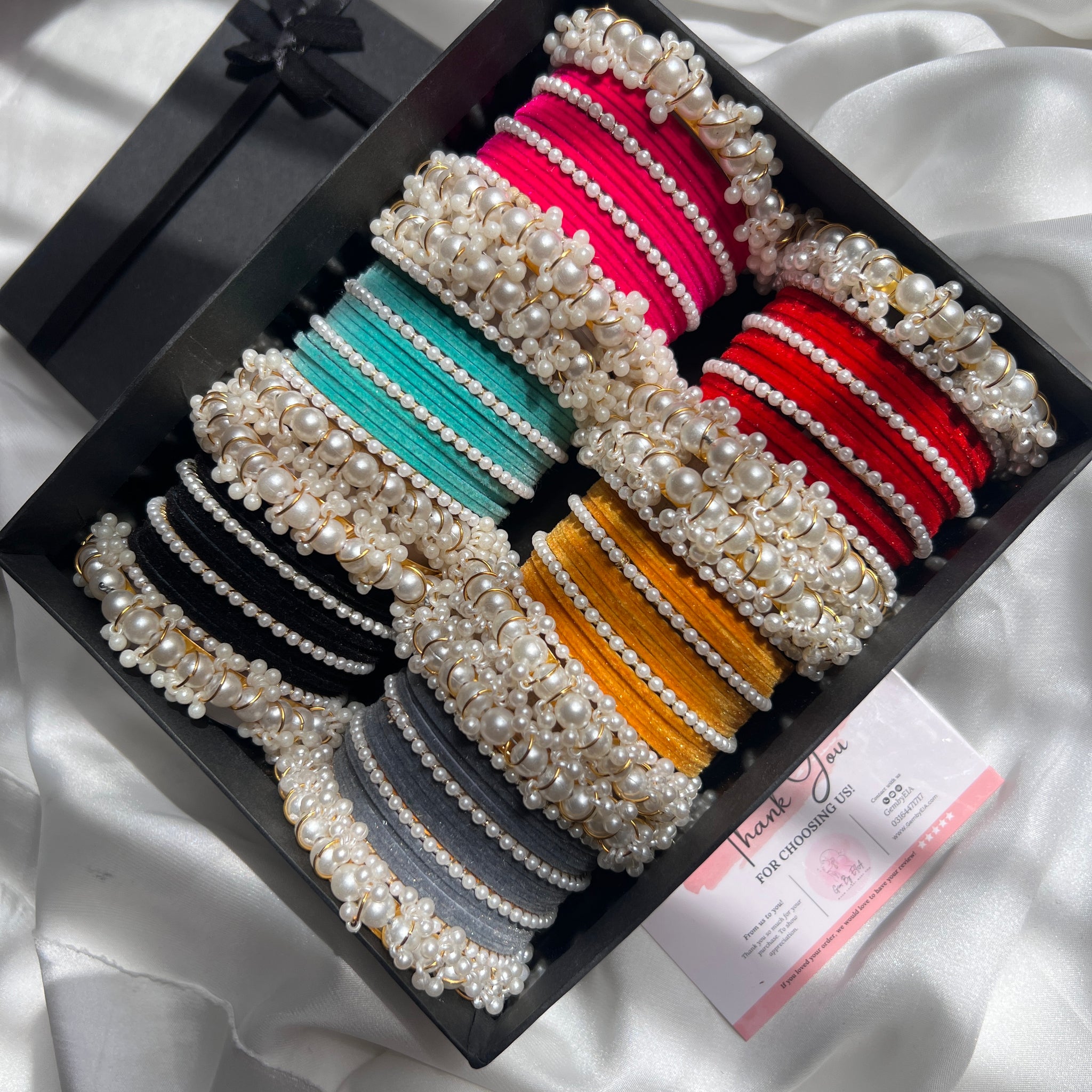 Pearl bangles box