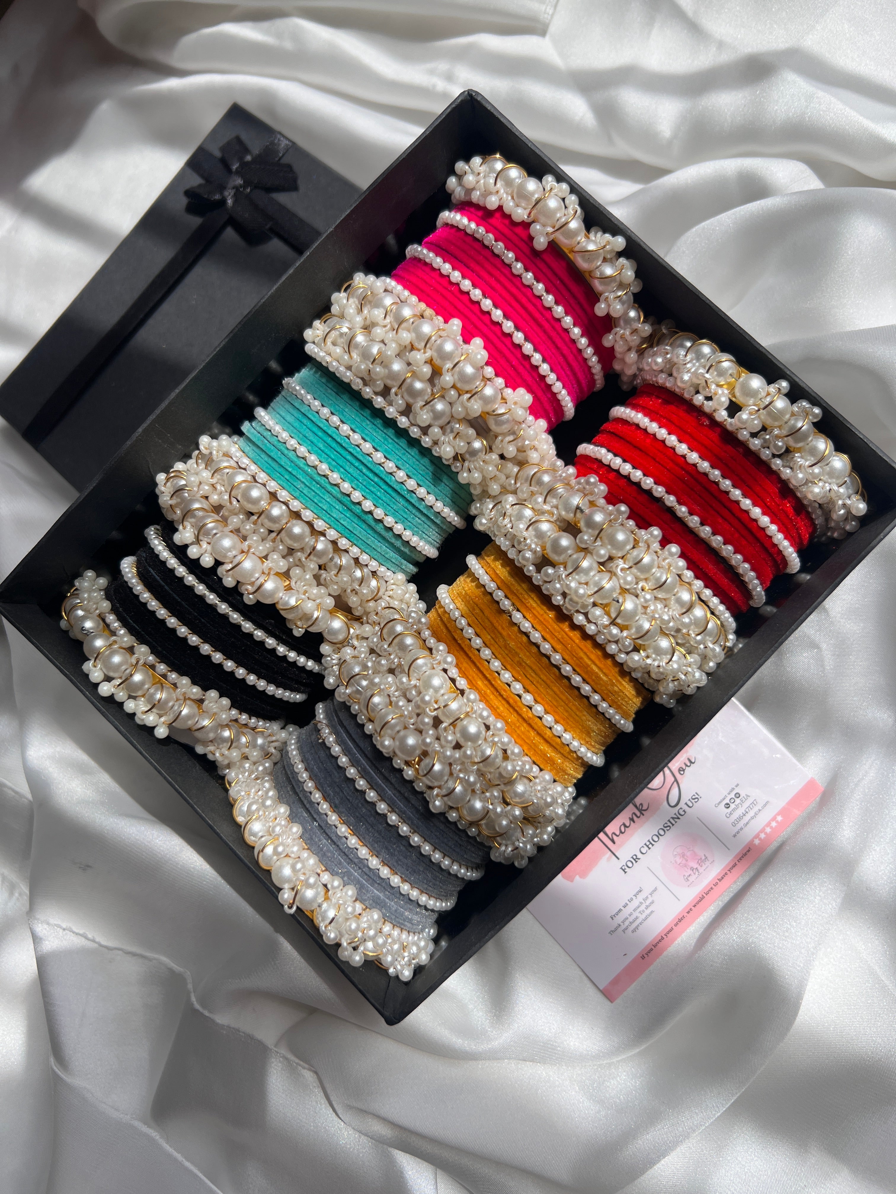 Pearl bangles box