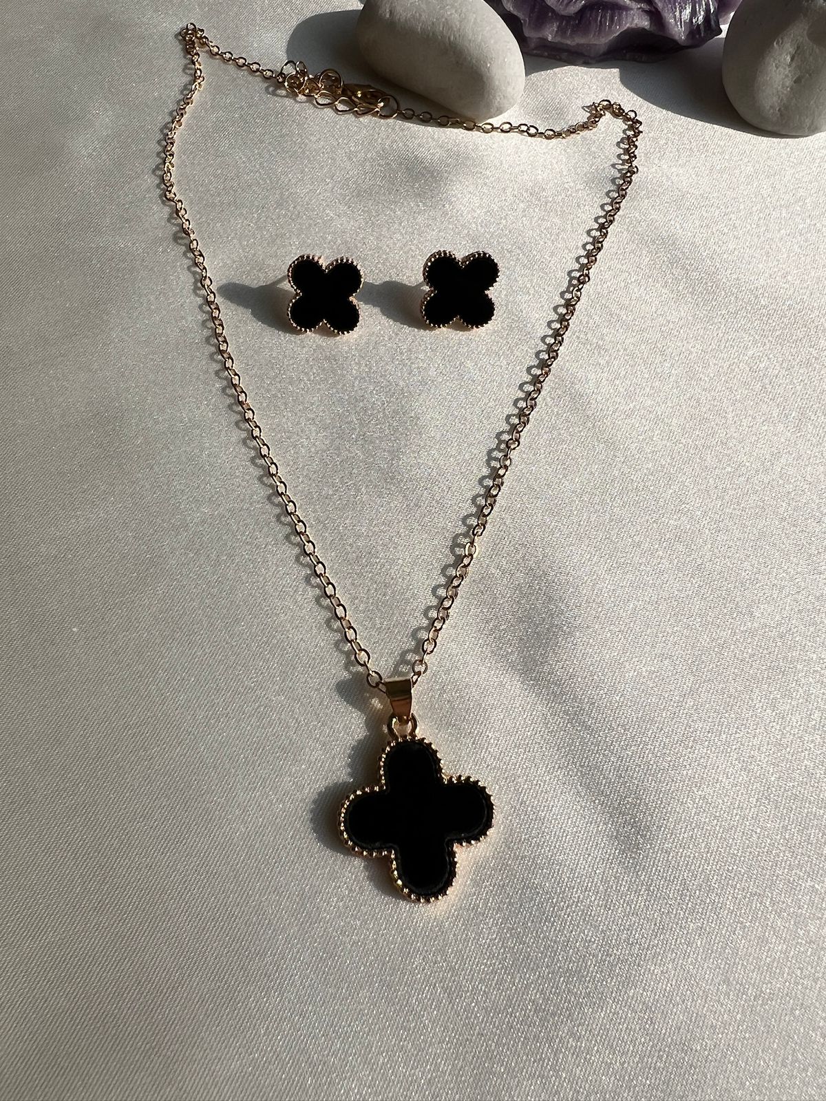 Black Clover Locket Set