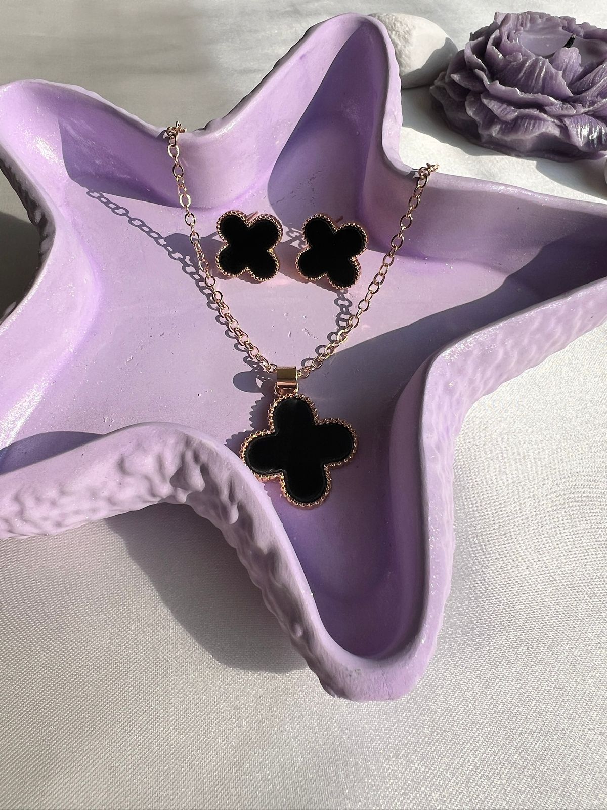 Black Clover Locket Set