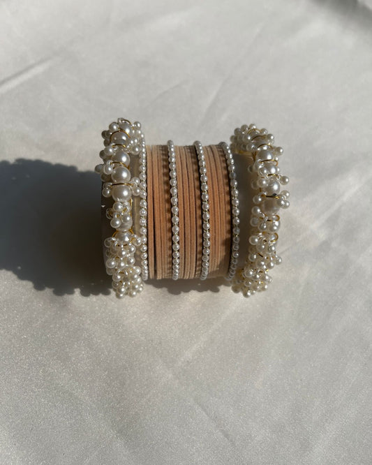 Beige Pearl Radiance Metal Bangle Set