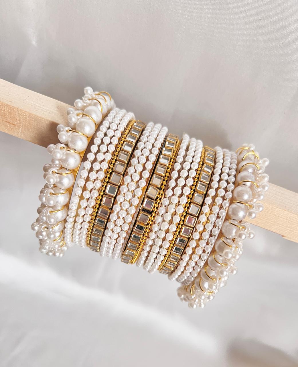 Pearl Radiance Metal Bangle Set