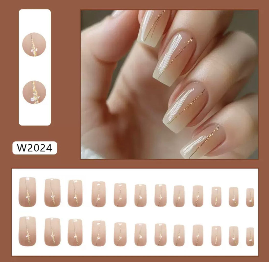 Luxe Shine 24Pcs Nails Set
