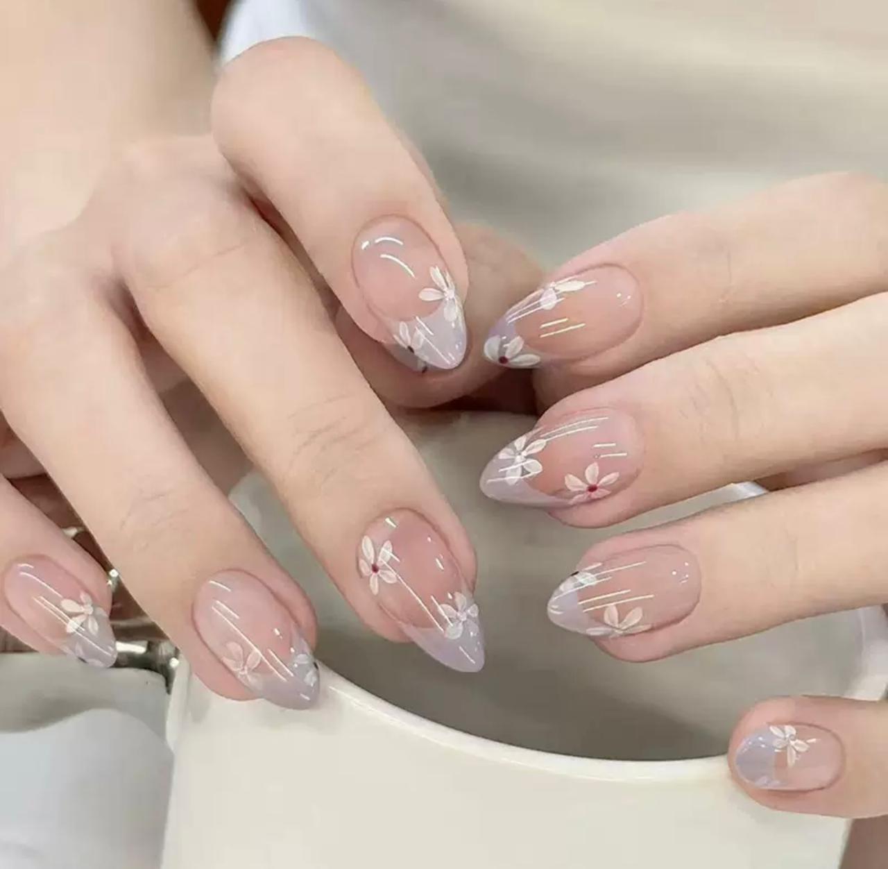 Lilac Love 24Pcs Nail Set