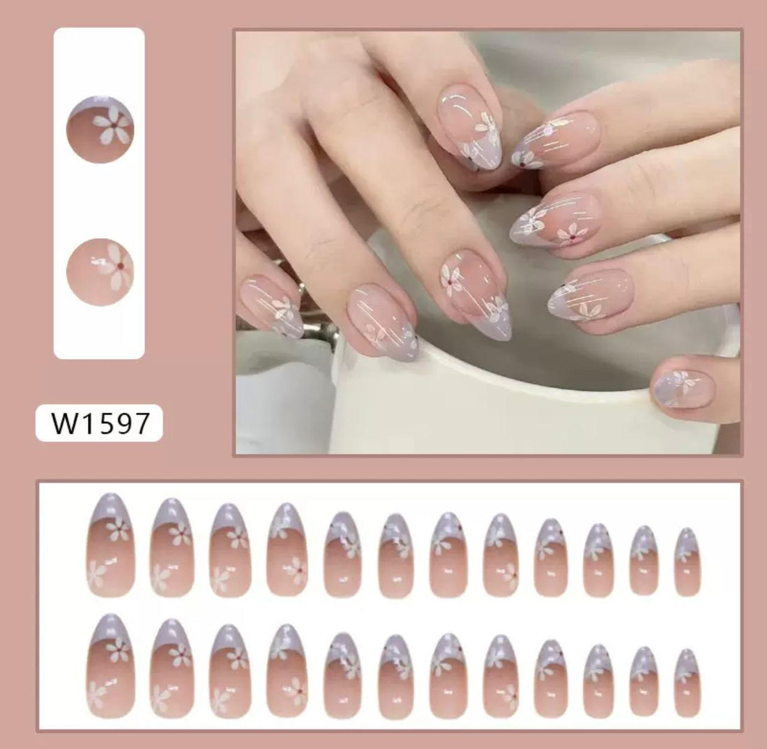 Lilac Love 24Pcs Nail Set