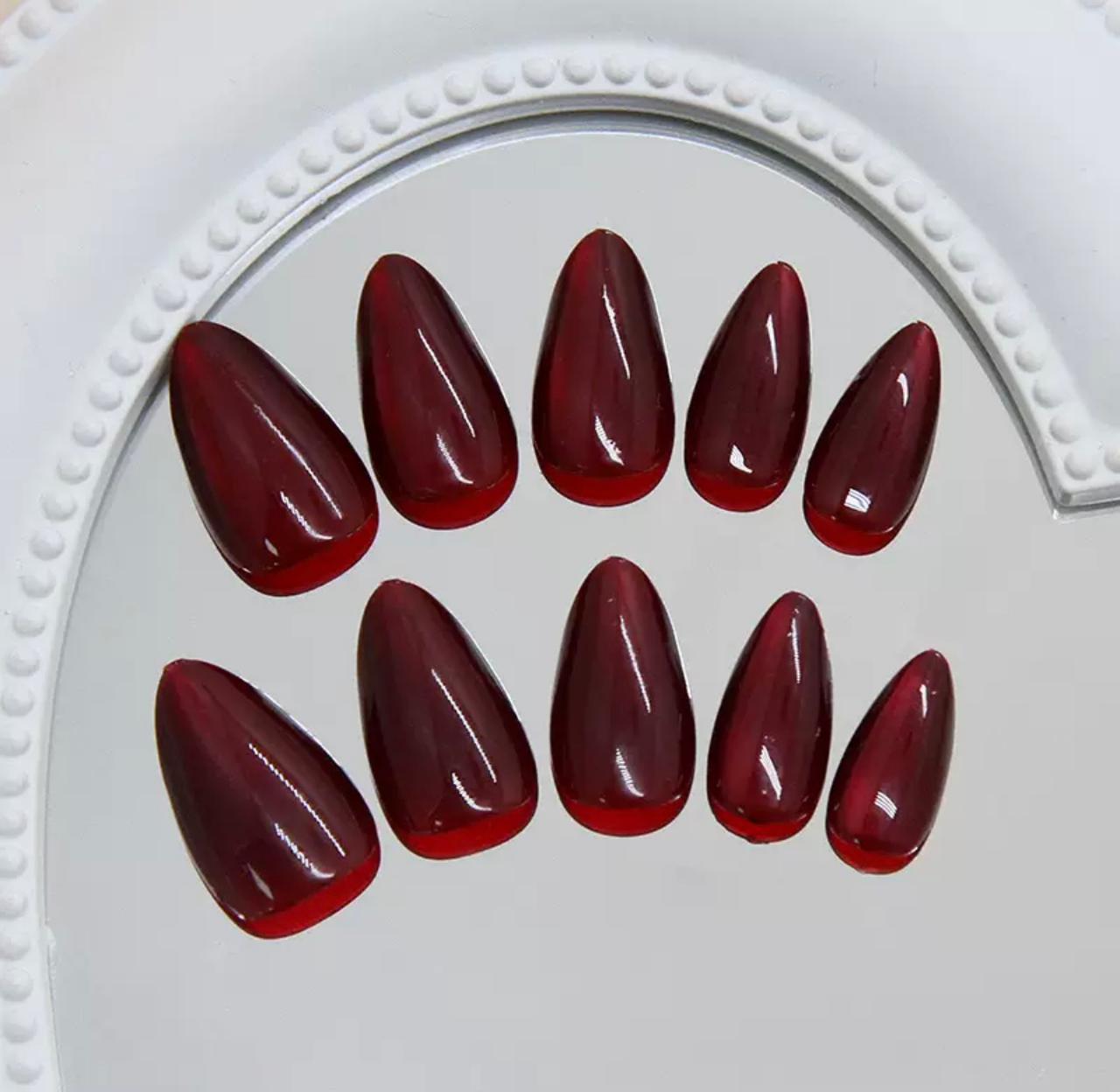Ruby Luxe 24Pcs Nails Set