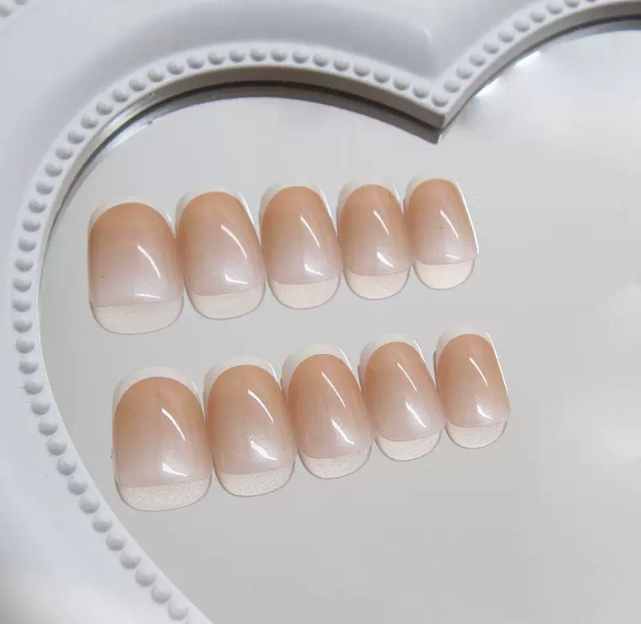 French Glow 24Pcs Nails Set