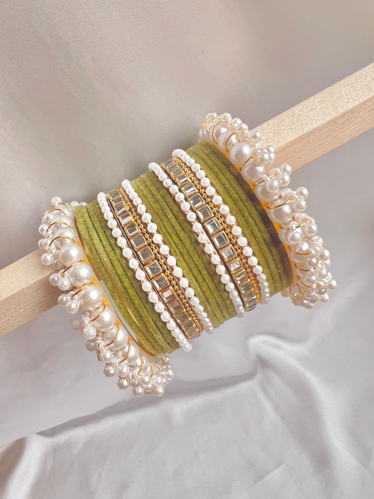 Olive green Pearl Radiance Bangle Set