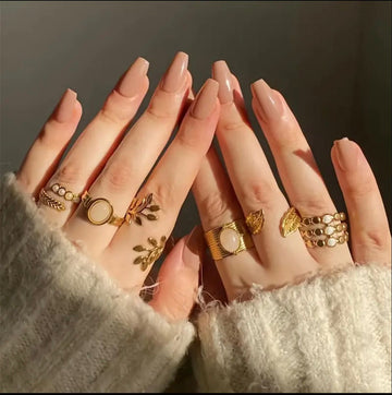 Nude Short Square Nail Set