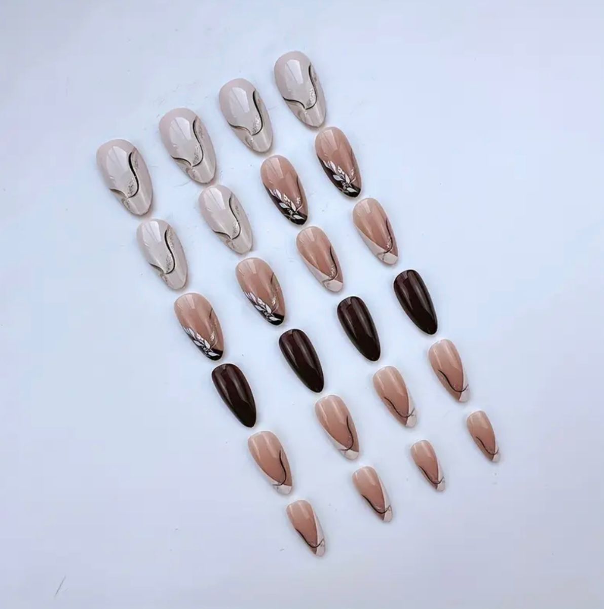 Vintage Brown Almond Shape Nails set
